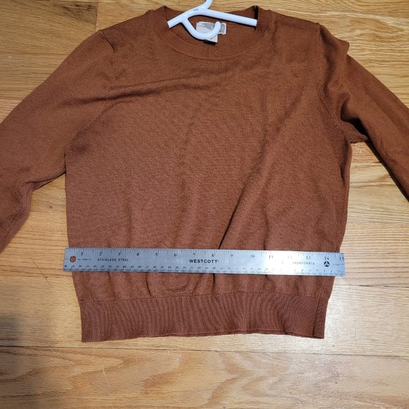 Thin Sweater - Picture 4 of 7